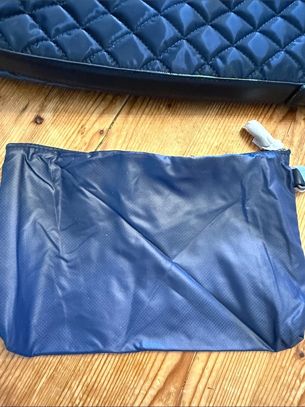 New MZ Wallace large Astor Hobo shoulder bag - Picture 9 of 13